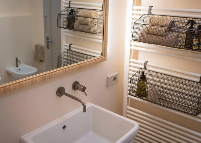 Cavallara - Pace, Natura E Musica *